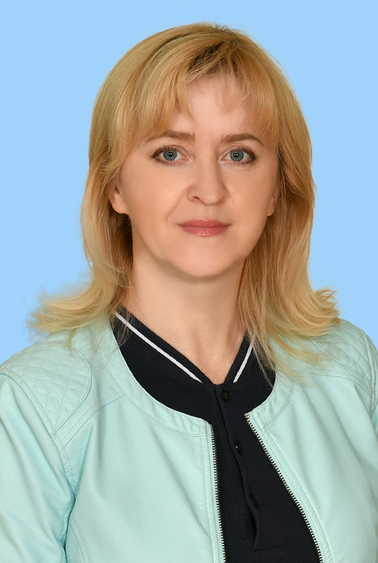 Инструктор  по физическому воспитанию высшей квалификационной категории Жерлицина Юлия Александровна.